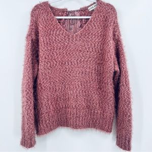 LIKE NEW! Knox Rose Dusty Rose Fuzzy Eyelash Soft Lace Back Sweater Pink XL